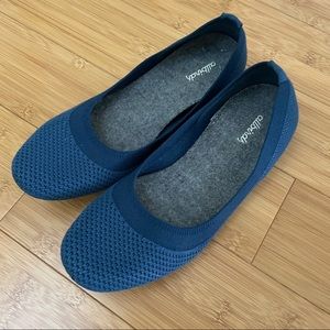 Women’s Allbirds Flats Size 9 (fits like size 8)